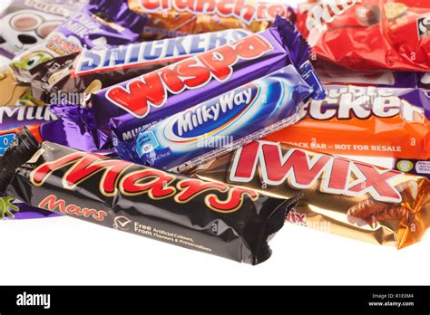 Range Of Uk Chocolate Bars From Mars And Cadbury Stock Photo Alamy