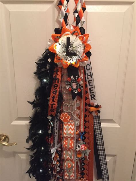 Orange Black And White Homecoming Mum Homecoming Mums Diy Homecoming