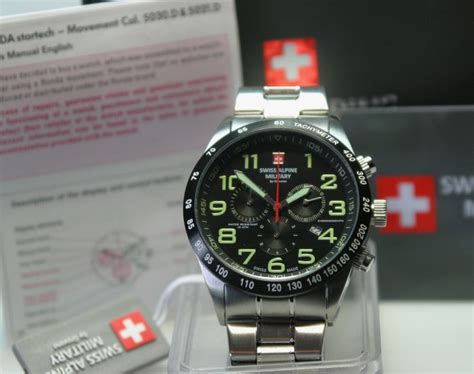 Swiss Alpine Military - großer Chronograph schwarz 10atm - Catawiki
