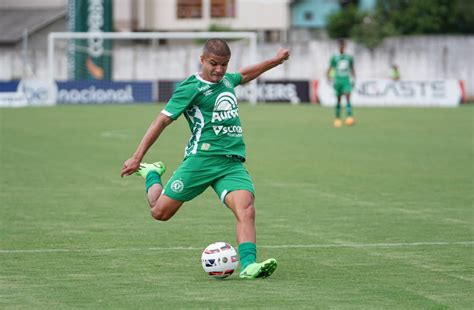 Chapecoense X Brusque E Marcílio Dias X Concórdia Horários E Onde