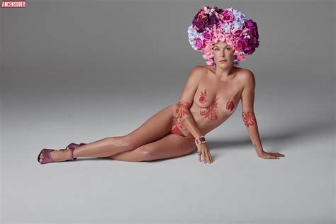 Naked Carolina Ferraz Added By Gdm