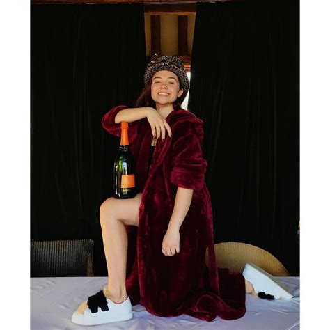 Florence Pugh Nude In Leaked Explicit Collection Photos Videos The Fappening