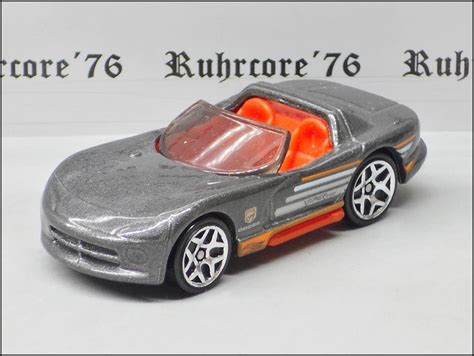 Hot Wheels Dodge Viper R T
