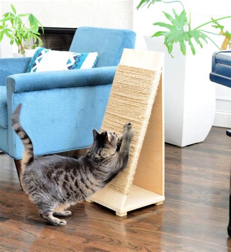 Easy Diy Cat Scratching Post Plans Make A Cat Scratcher