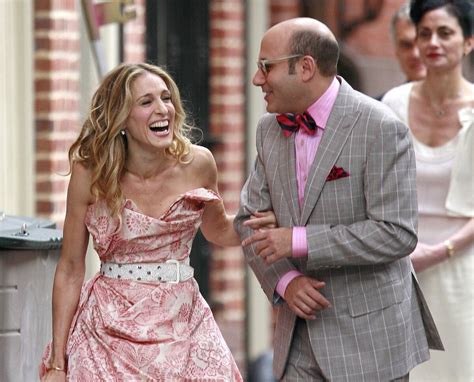 Sex And The City Carrie Bradshaw S Stumbles And Falls Represented The Character S Biggest Flaw