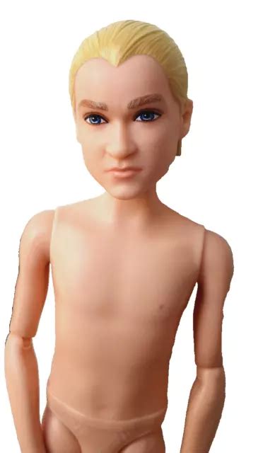 POUPÉE BARBIE MATTEL DEBOXED NUDE Draco Malefoy Hogwards de la collection Konvult EUR