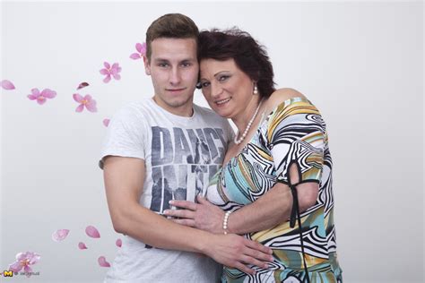 Naughty Mature BBW Getting It Done With Her Toy Boy Porn Pictures XXX Photos Sex Images