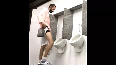 Vidéos porno urinoir Gay gratuites 2025 xHamster