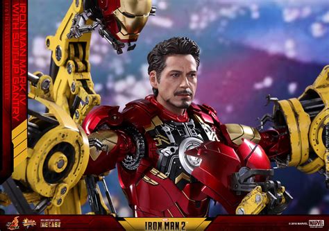 Hot Toys MMS D D Iron Man Mark IV With Suit Up Gantry Hot Toys Complete Checklist