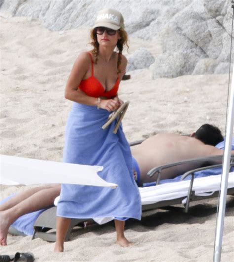 Naked Giada De Laurentiis Added 07 19 2016 By KA