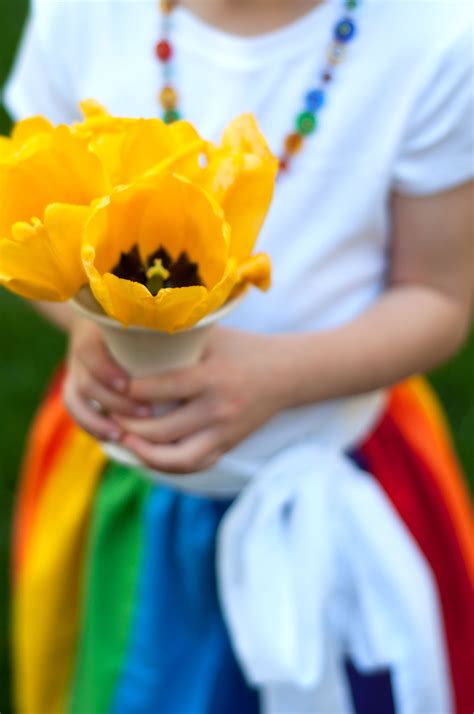 Aesthetic Nest: Sewing: Rainbow Wrap Skirt (Tutorial)