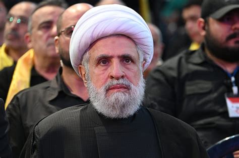 chi  naim qassem il nuovo leader  hezbollah  libano erede