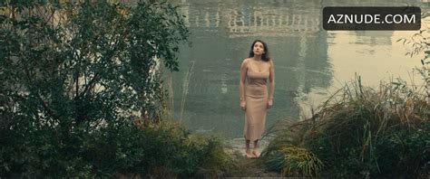 ZOE ADJANI Nude AZNude