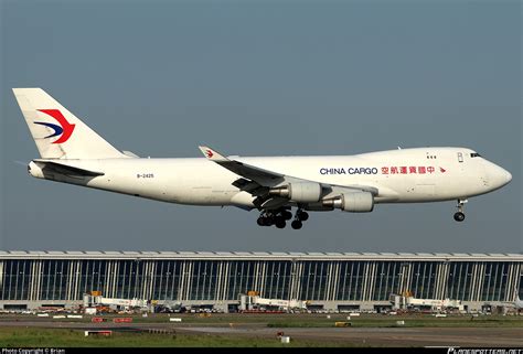 B 2425 China Cargo Airlines Boeing 747 40BERF Photo By Brian ID