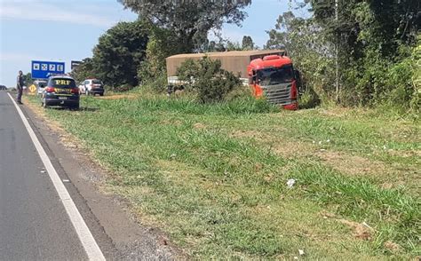 Caminhoneiro Foge Da Prf E Abandona Caminh O Em Bady Bassitt Jornal