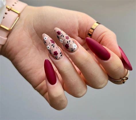 Pin On U Itas Lindas Gel Nails Stylish Nails Simple Nails