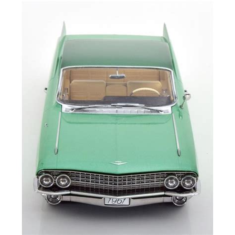 KK scale 1 18 Cadillac Series 62 Coupe DeVille 1961 グリーンメタリック ダイキャスト製