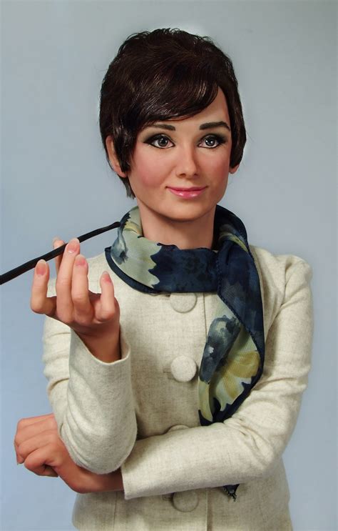 Одри Хепберн. Авторская кукла Наталии Зотовой