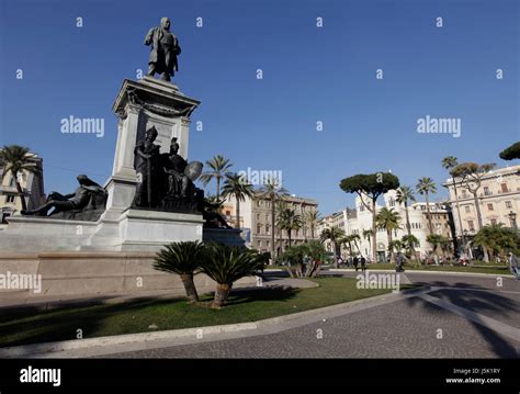 Monument To Camillo Benso Di Cavour High Resolution Stock Photography
