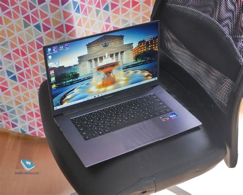 Mobile-review.com Обзор ноутбука Honor MagicBook 15