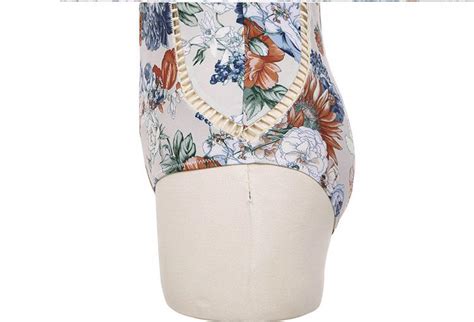 O T M Bikini Tay D I H N Qu C Gi R Hq B N Bu N B N L Qu N O B I L N Ph Ki N L N