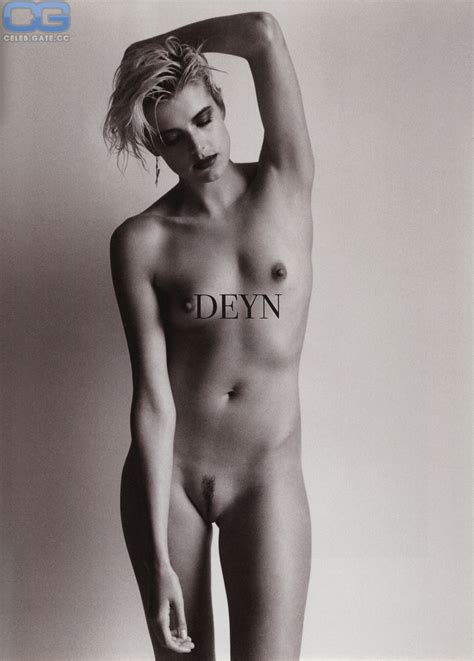 Agyness Deyn Nude Pictures Photos Playboy Naked Topless Fappening
