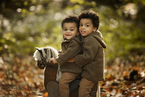 bromley autumn sibling photography leo  theo
