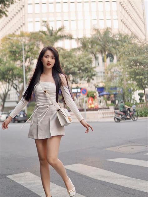 Hot girl trà sữa trổ mã xinh tươi theo đuổi gu mặc quyến rũ Người đẹp Việt Giải Trí