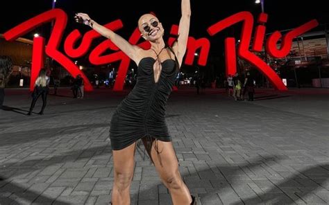 Famosas Elegem A Bota Como O Sapato Oficial Do Rock In Rio 2022 Vogue