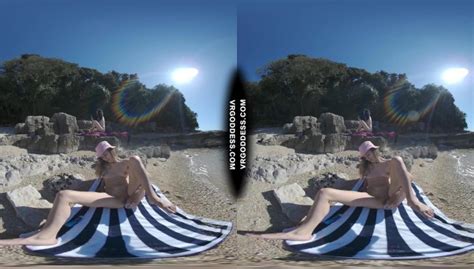 Josie Dildo Masturbating On Public Nude Beach Matty In Background VR Porn Video VRPorn