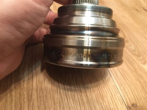 Сравнение двух ШРУСов GKN — Volkswagen Golf Mk5, 1,6 л, 2008 года ...