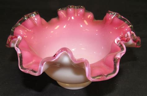 Sold At Auction Fenton Art Glass Pink White Cased Silver Crest Ruffled Edge Bowl 6 1 2 Dia Ec