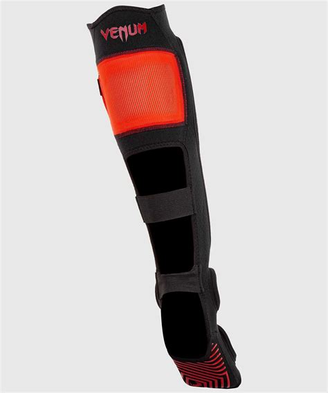 Шингарды Venum Kontact Evo Shin Guards Black/Red купить по лучшей цене ...