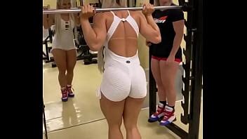 Caliente Curado En El Gimnasio XVIDEOS