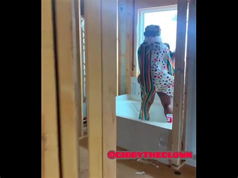 Gibby The Clown Celebrates Buying First Home Xvideos