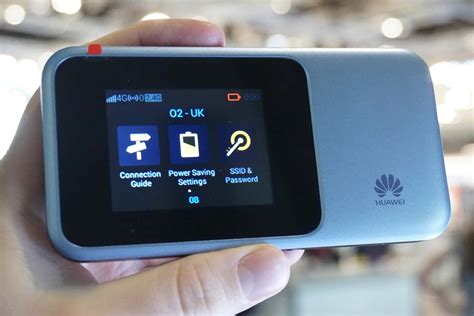 Huawei анонсировала портативный роутер для работы с сетями 5G