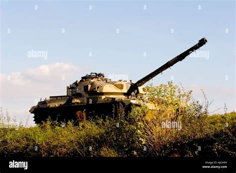 British Tank Chieftain Hi Res Stock Photography And Images Alamy