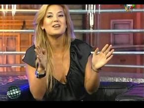 UN MUNDO PERFECTO NUDE SCENES AZNude