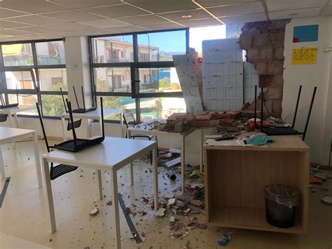 Terremoto A Samos Ingenti Danni Alla Scuola Mazì Di Still I Rise