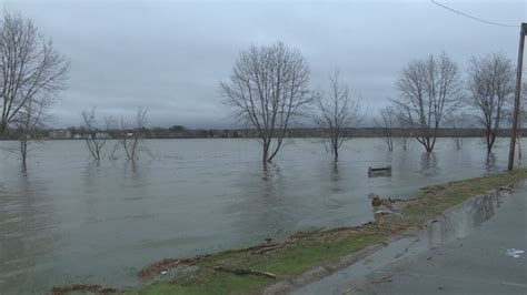 Flood levels continue in Jemseg, Grand Lake and Sheffield-Lakeville Corner - New Brunswick - CBC ...