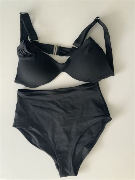 Bikini Grösse 34 Neu gemäss Beschreibung in Grüningen für CHF 8 mit Lieferung auf Ricardo