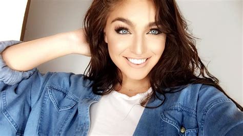 Emily Rinaudo Emily Rinaudo Hot Sexy Compilation BootymotionTV