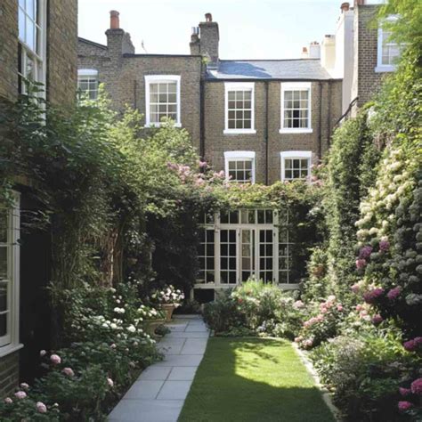 19 Historical Garden Ideas That Still Inspire Today
