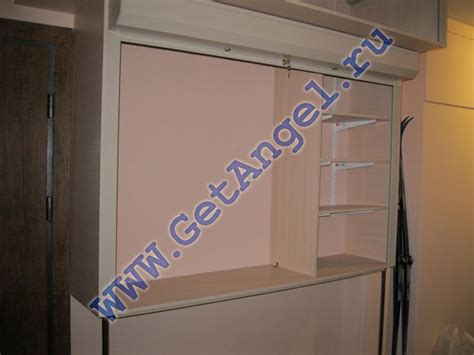 Шкаф с рольставнями в общий коридор на заказ по выгодной цене в Москве ...