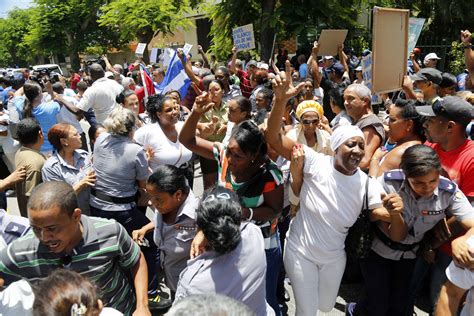 Cuban Dissidents Detained As Pope Visit Approaches | TIME