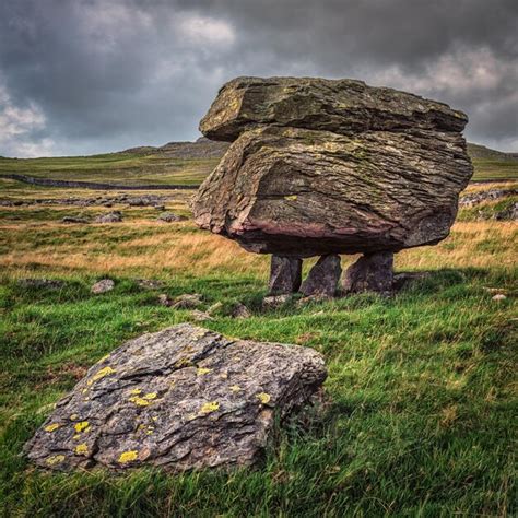 90+ Erratic Pictures