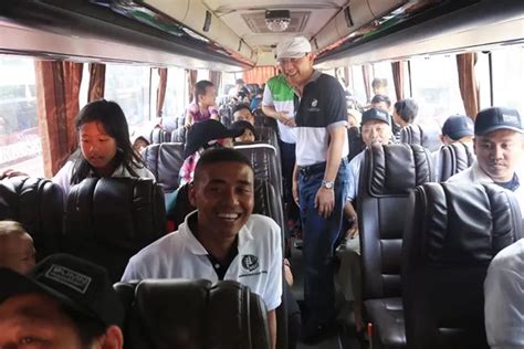 Mudik Gratis Bareng Ptpn Bus Diberangkatkan Jawa Pos