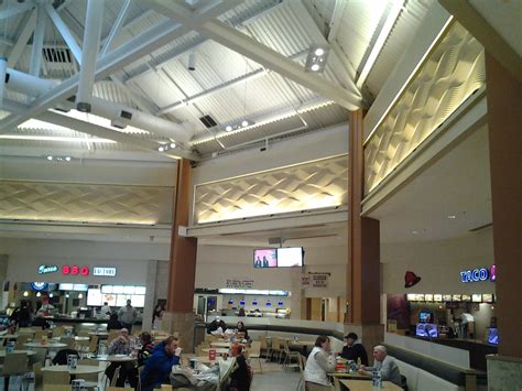 Welcome To Pheasant Lane Mall A Shopping Center In Nashua Nh A