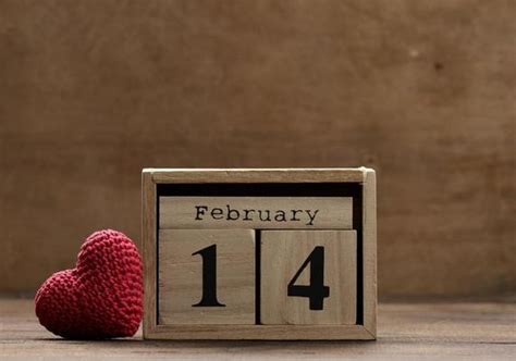 February Calendar Stock Photos, Images and Backgrounds for Free Download