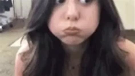 Led Dildo tief in den Hals geführt xHamster